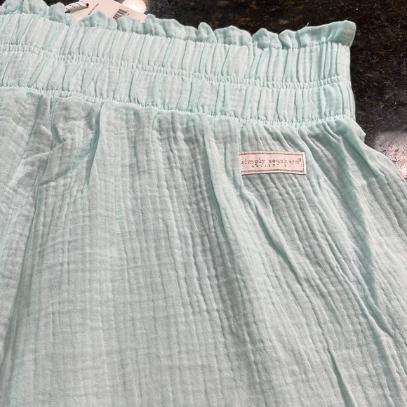 NWT-simply Southern-M/L-mint green-elastic waistband,lightweight,pull- on shorts - Picture 5 of 12